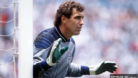 2026最新克雷桑德，体育客户端，比球员怒批夜放烟花，影响睡眠的小丑行为